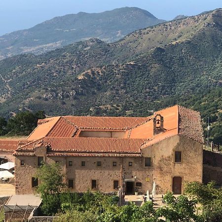 Al Convento Hotel San Mauro Castelverde Екстериор снимка