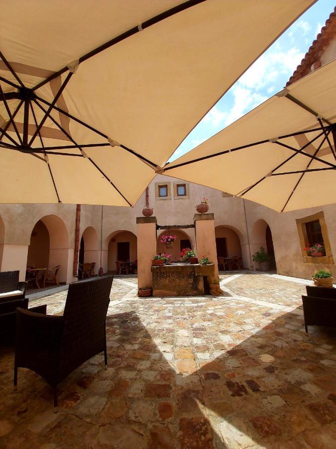 Al Convento Hotel San Mauro Castelverde Екстериор снимка